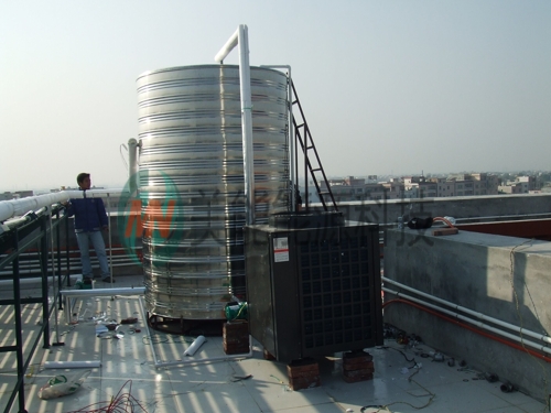 太陽能熱水器