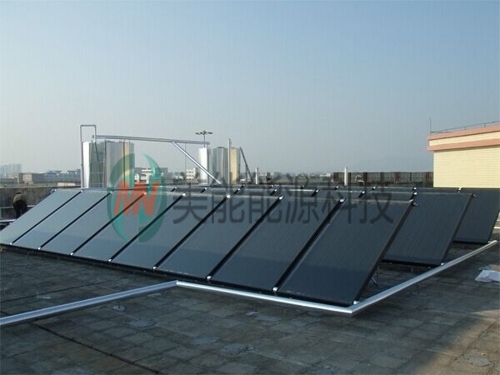 太陽能熱水器